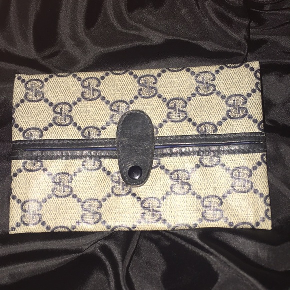 Gucci Handbags - Vintage gucci tissue holder
